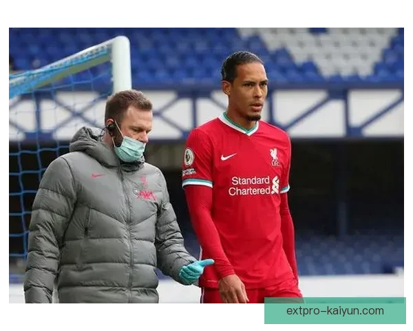 Foden 在英格兰媒体中的表现描述及未来期望备受关注。